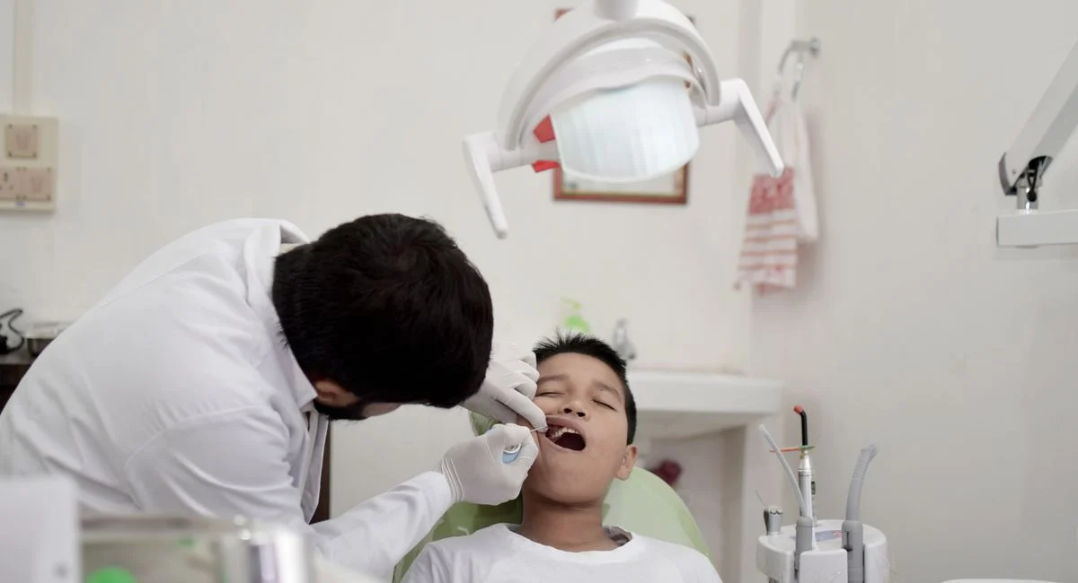 Prise en charge orthodontie enfant avec focus sur coûts, remboursements et choix éclairés